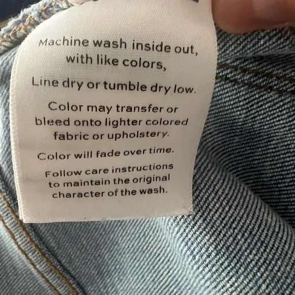 NWT Frame Le High Straight Tie Waist Raw Hem
Jeans Size 25 - Picture 8 of 15